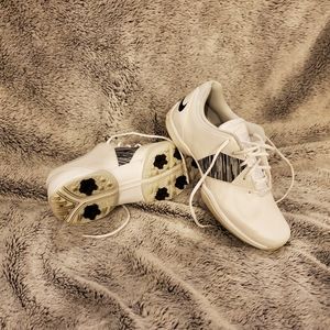 Women's Golf Shoes